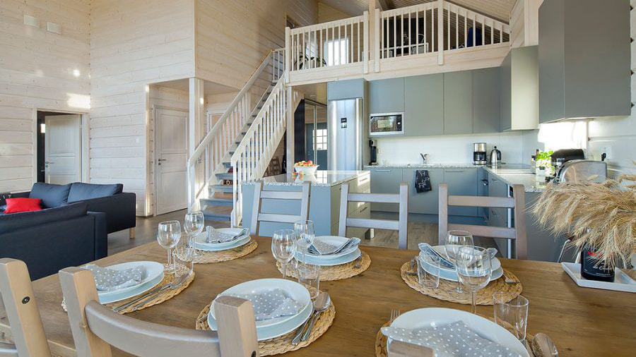 ログハウス 階段1